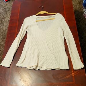 White long-sleeved waffle-cut shirt